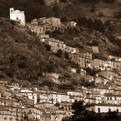 8016_427328737317813_1880538358_n.jpg 8016_427328737317813_1880538358_n.jpg